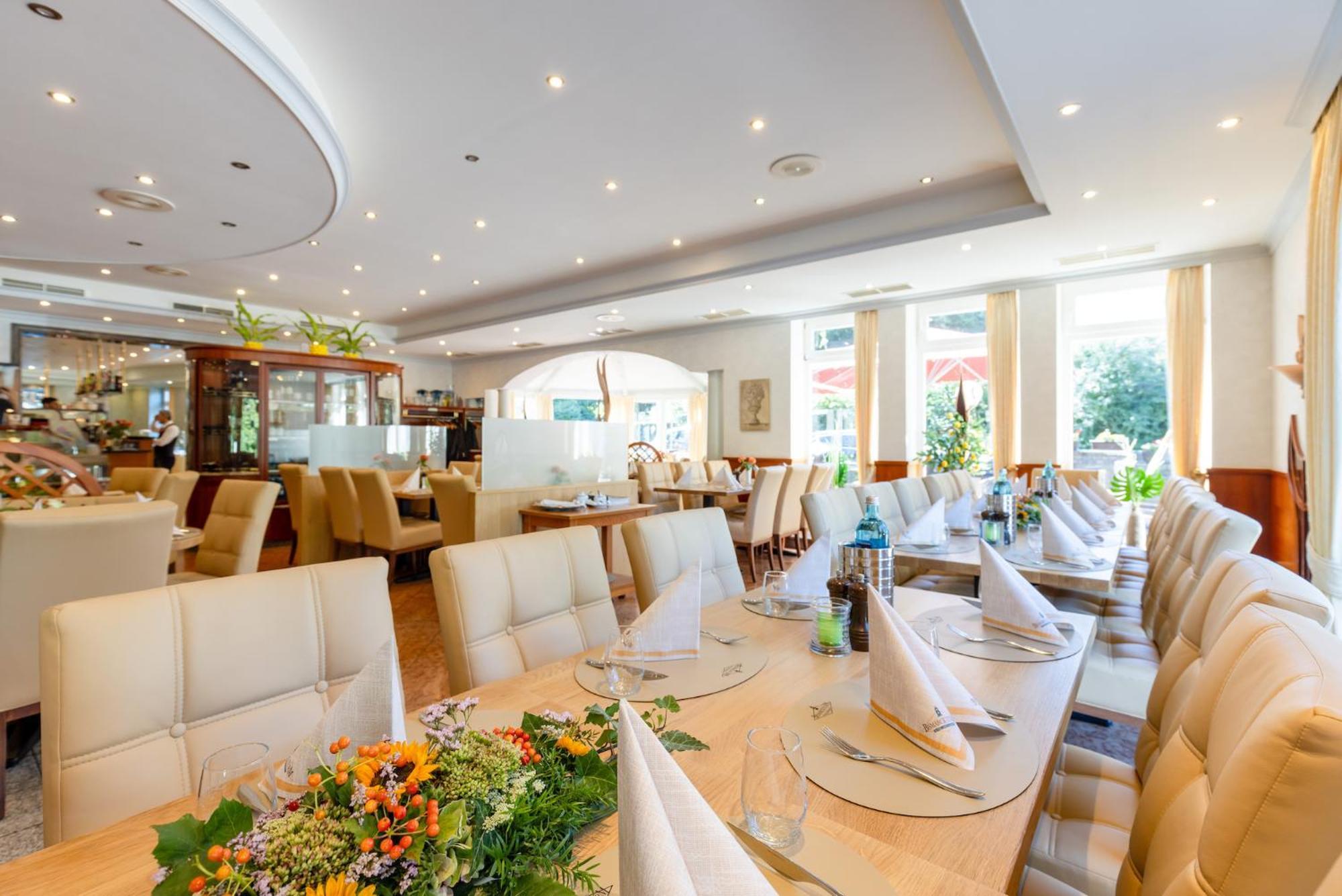 Hotel Restaurant Bismarckturm Аахен Екстер'єр фото