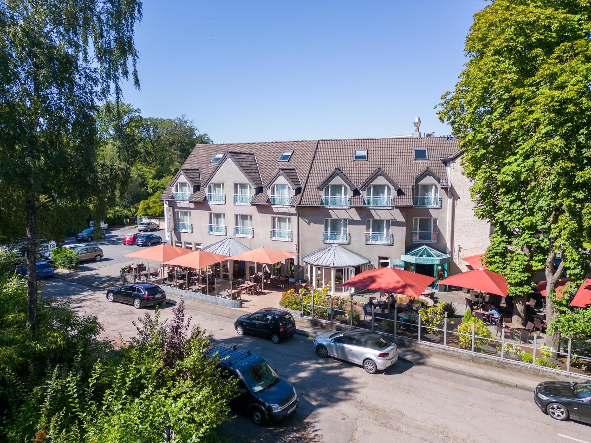 Hotel Restaurant Bismarckturm Аахен Екстер'єр фото